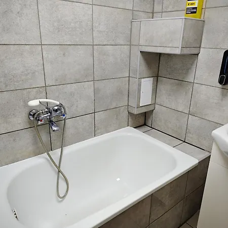 And Clarus Mons - Oraz Pod Jasna Gora Konukevi Çestohova